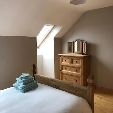 Beautiful One Bed In Excellent Location *