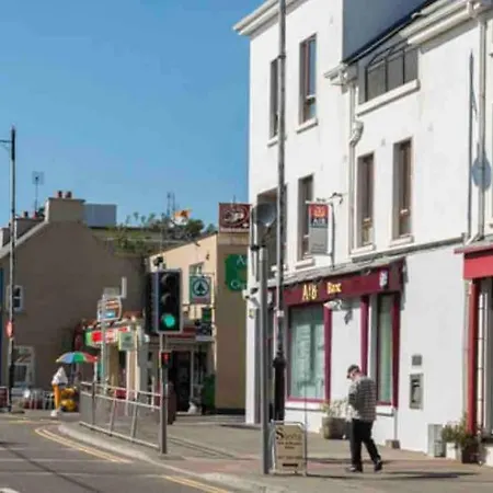 Beautiful One Bed In Excellent Location * Spiddal