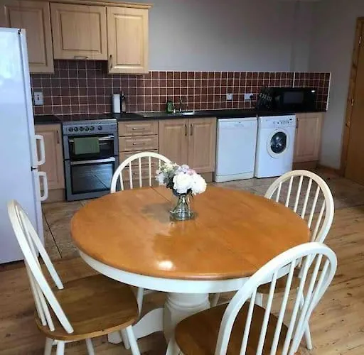 Beautiful One Bed In Excellent Location *